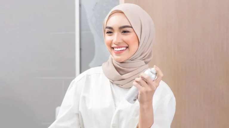 العناية بفروة الرأس تحت الحجاب